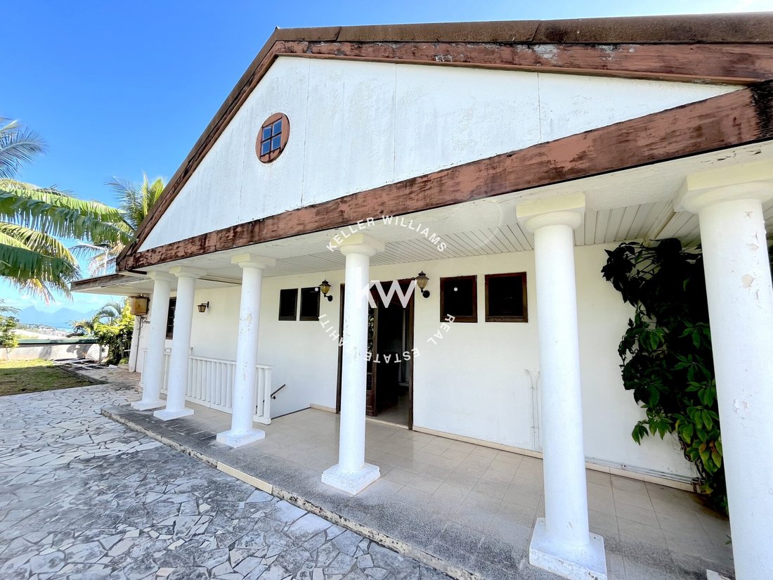House in Pape'ete, Windward Islands, French Polynesia 2 - 18465472