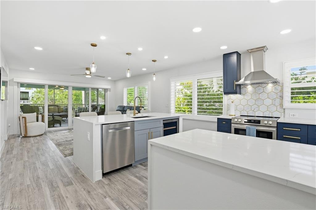House in Fort Myers Beach, Florida, United States 5 - 18457434
