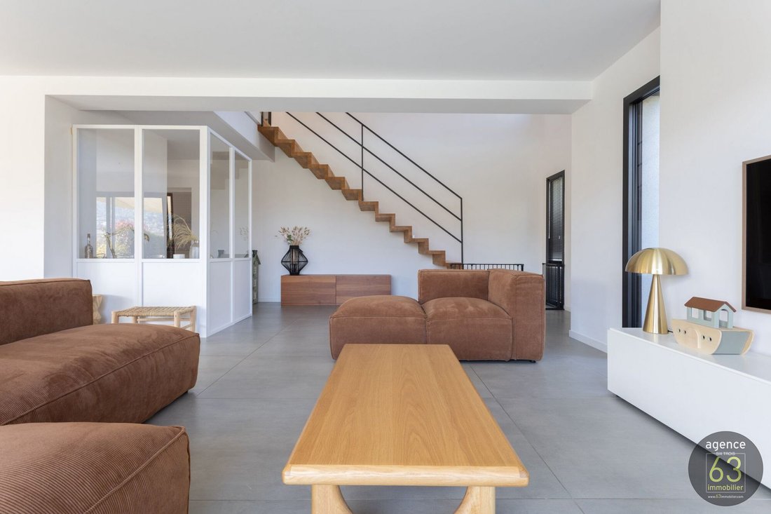 House in Veyre-Monton, Auvergne-Rhône-Alpes, France 4 - 18465301