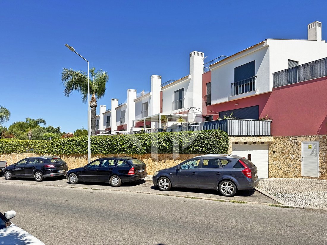 House in Guia, Algarve, Portugal 1 - 18466986