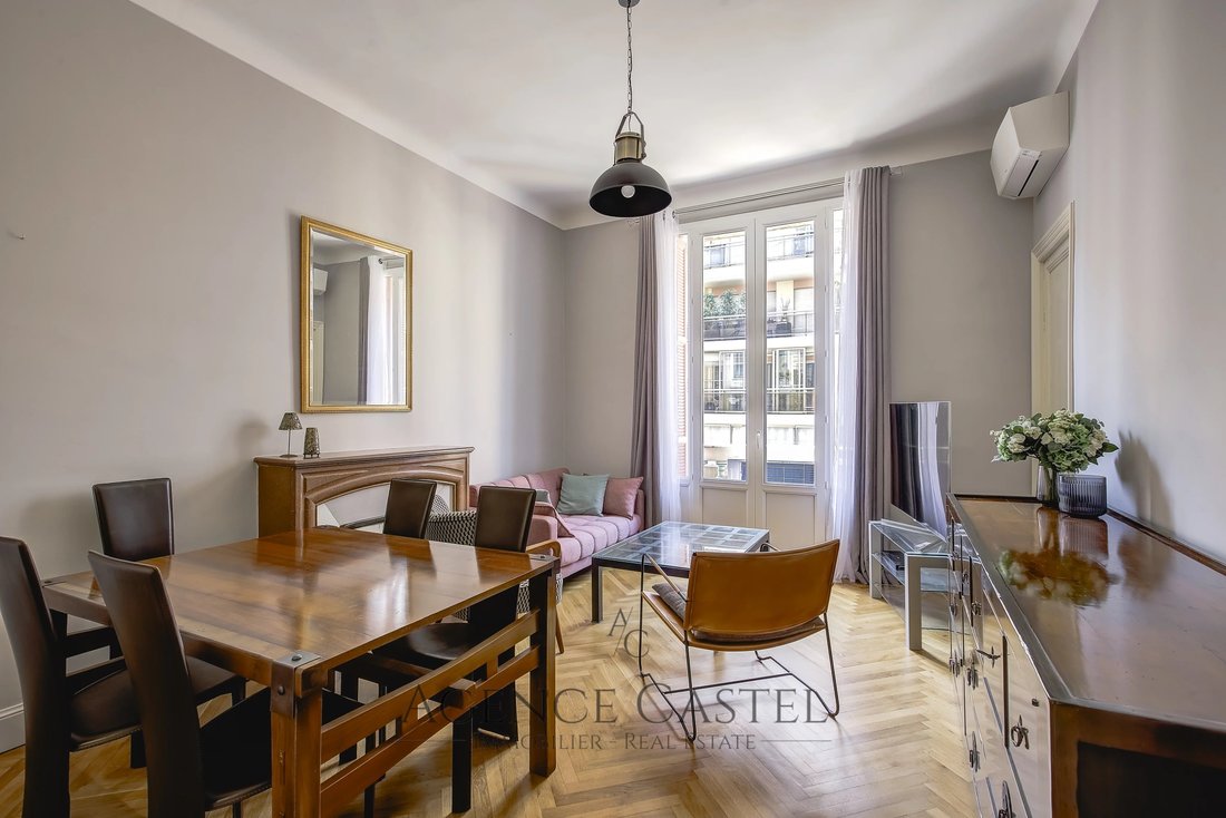 Apartment in Nice, Provence-Alpes-Côte d'Azur, France 1 - 18456807