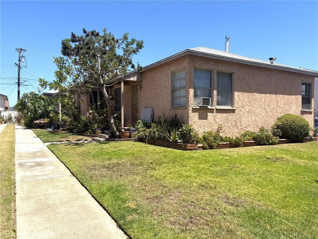Culver City, California, United States 1 - 18459239