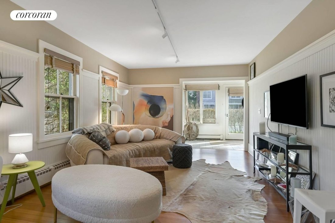 House in East Hampton, New York, United States 2 - 18460497