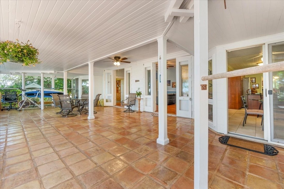 House in Honolulu, Hawaii, United States 4 - 18469696