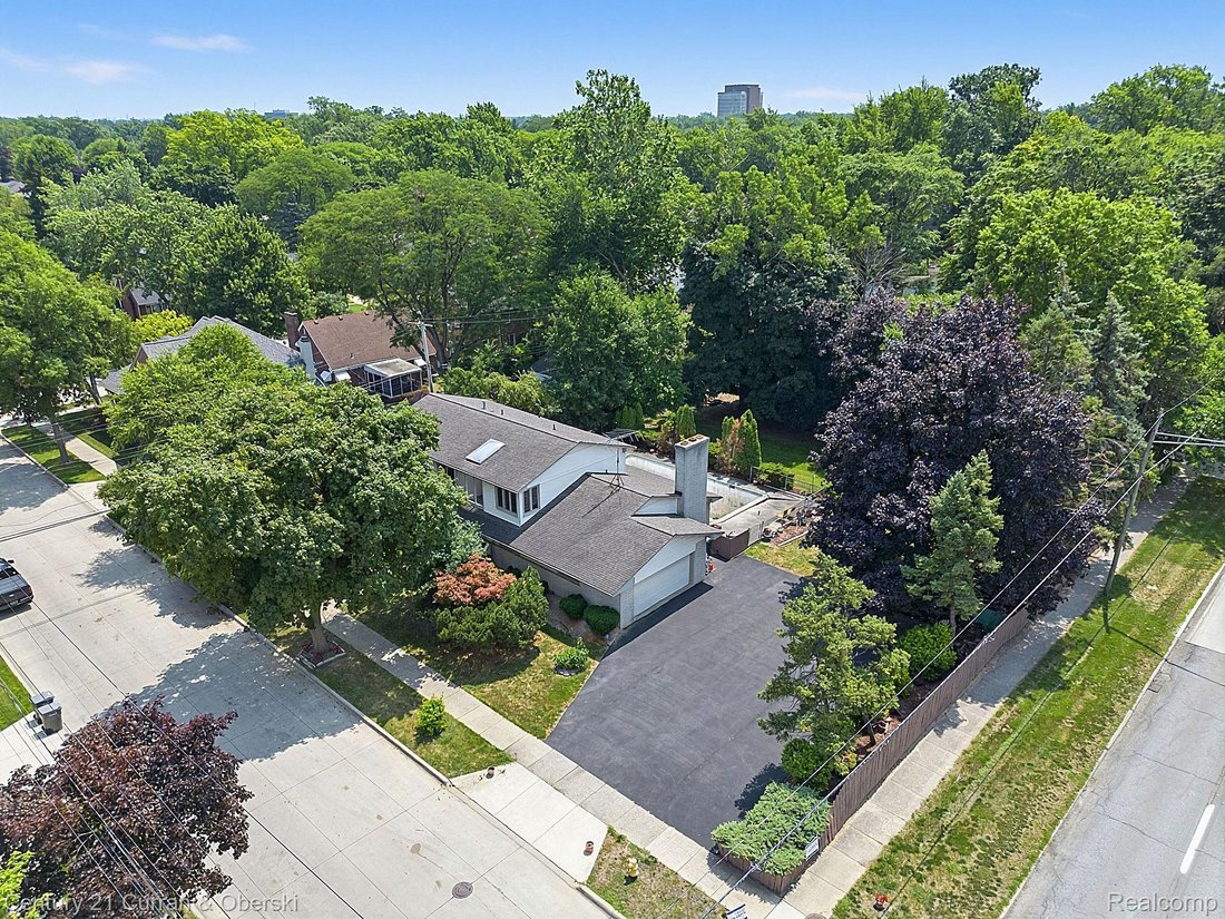 House in Dearborn, Michigan, United States 3 - 18464212