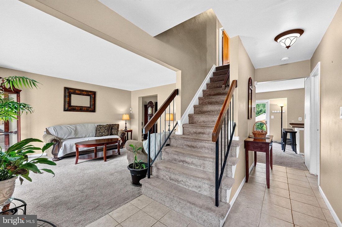 House in Ewing Township, New Jersey, United States 4 - 18457077