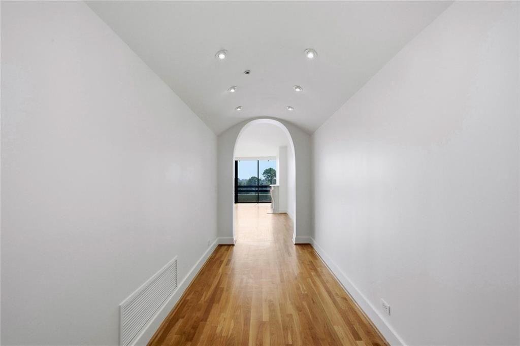 Condo in Atlanta, Georgia, United States 3 - 17468909