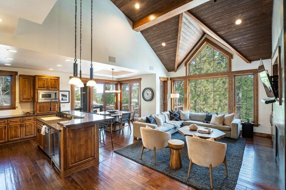 House in Truckee, California, United States 2 - 17350422