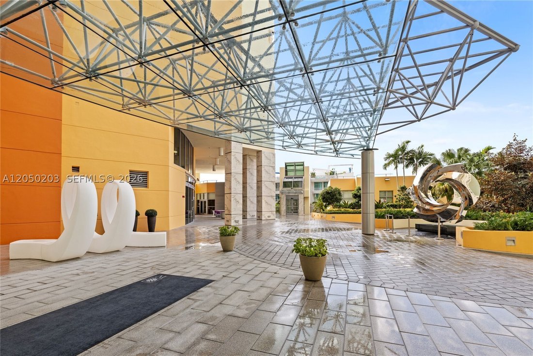 Condo in Miami Beach, Florida, United States 2 - 18459421
