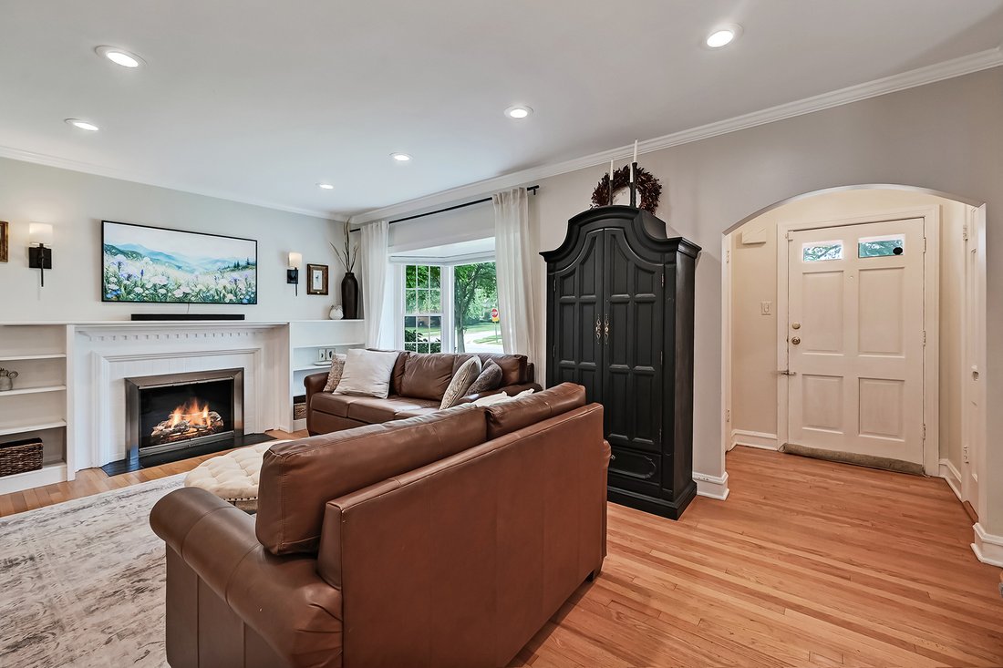 House in Arlington Heights, Illinois, United States 3 - 18456221