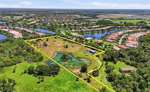 Land in Fort Myers, Florida, United States 1