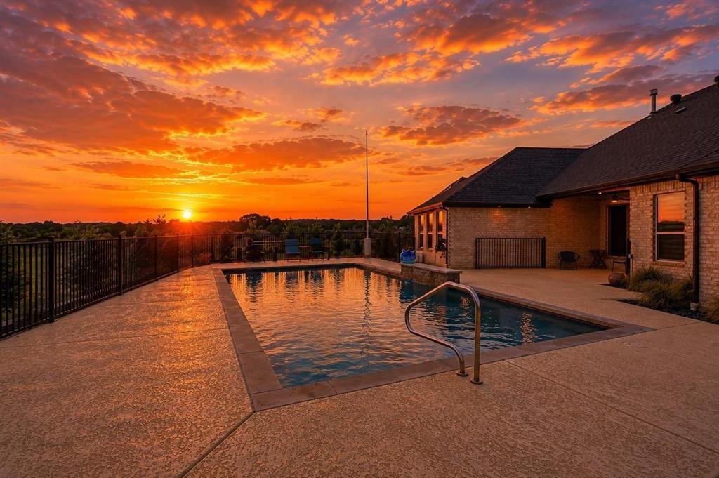 House in Granbury, Texas, United States 1 - 17365299