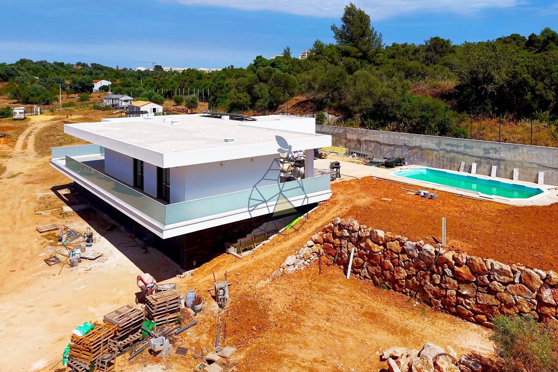 Villa in Alvor, Algarve, Portugal 1 - 18317550