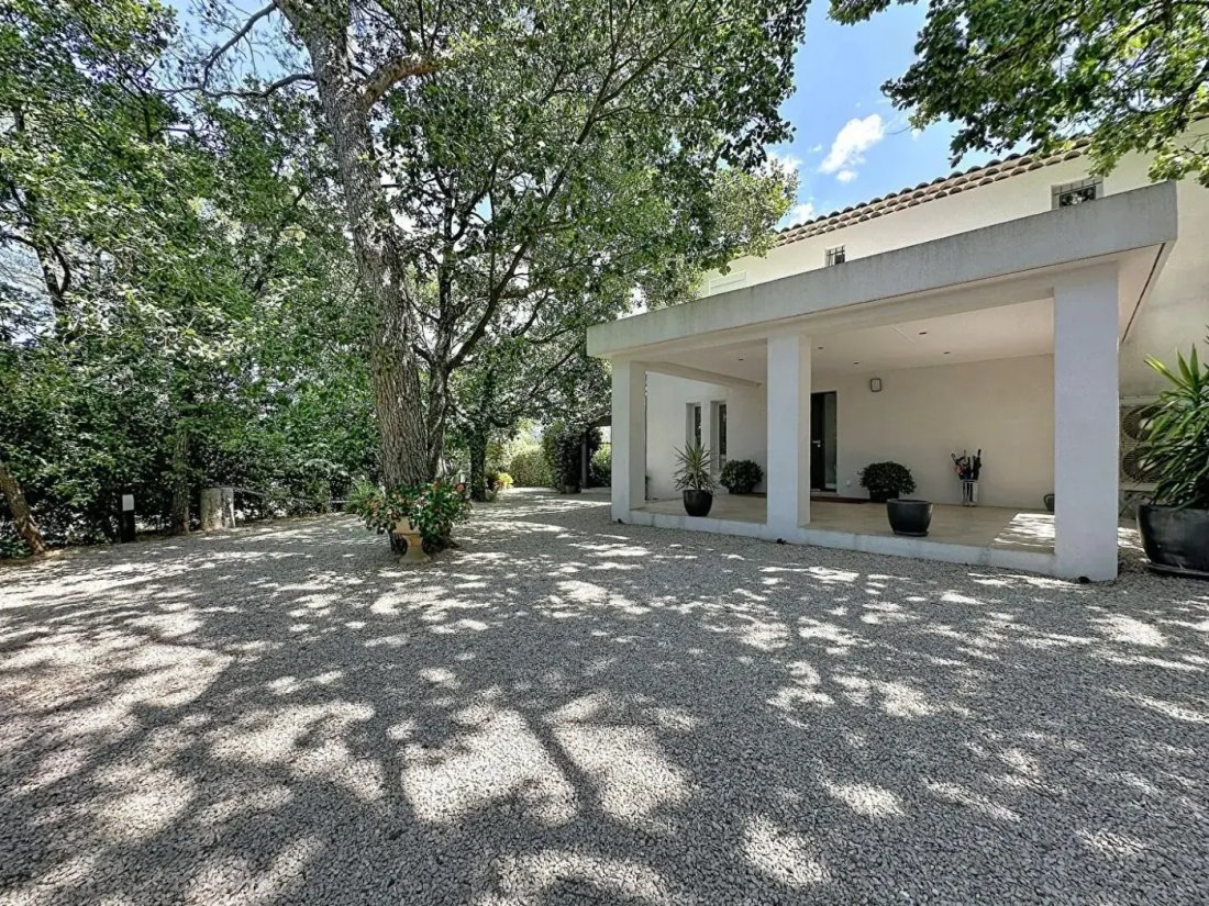 House in Châteauneuf-le-Rouge, Provence-Alpes-Côte d'Azur, France 3 - 18456939