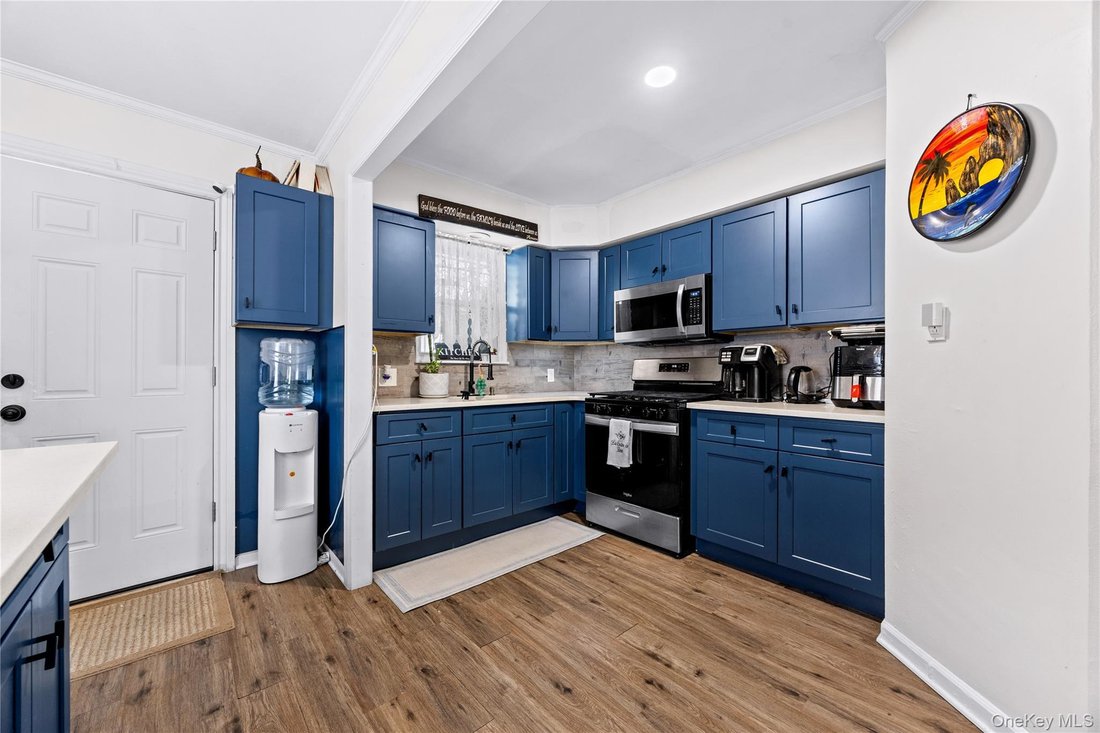 House in New York, New York, United States 5 - 18443050