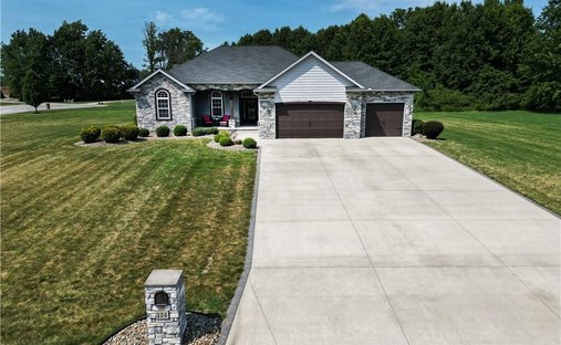 House in Youngstown, Ohio, United States 1