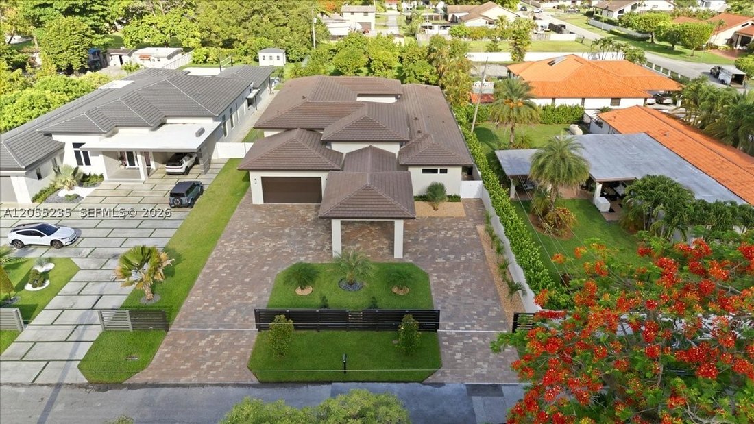 House in Miami, Florida, United States 1 - 18459386