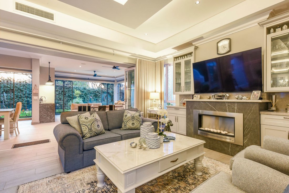Country House in Bryanston, Gauteng, South Africa 5 - 18458432