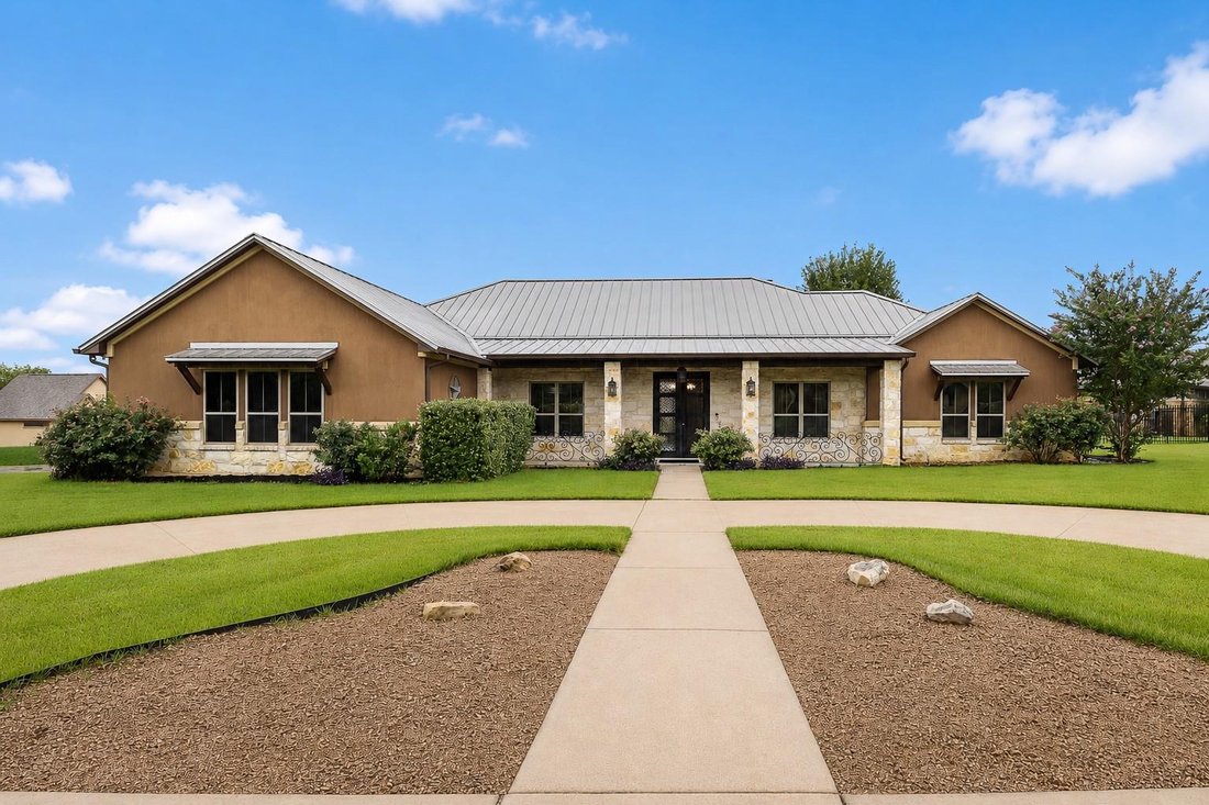 House in Liberty Hill, Texas, United States 1 - 18459436
