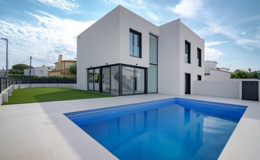 Maison à Empuriabrava, Catalogne, Espagne 1