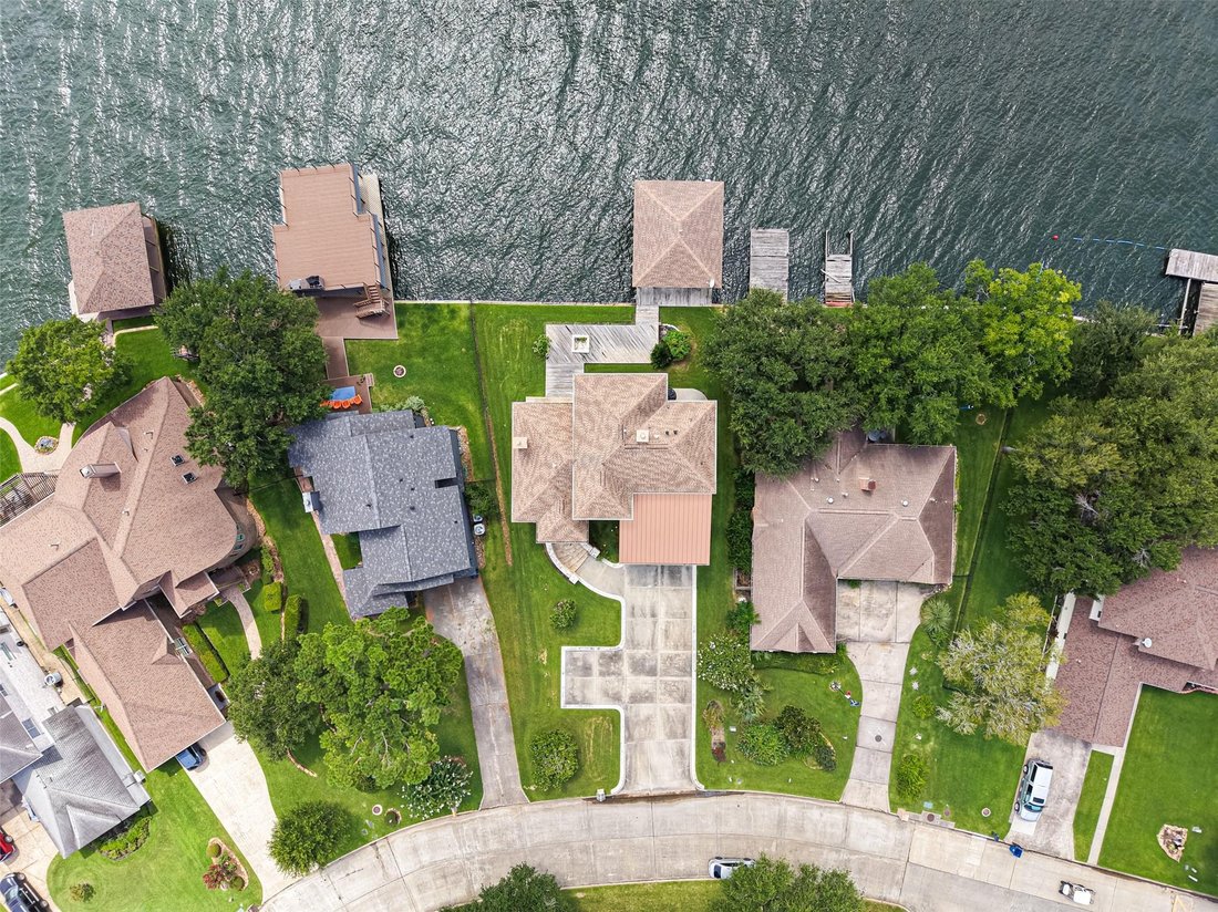 House in Willis, Texas, United States 4 - 18459867