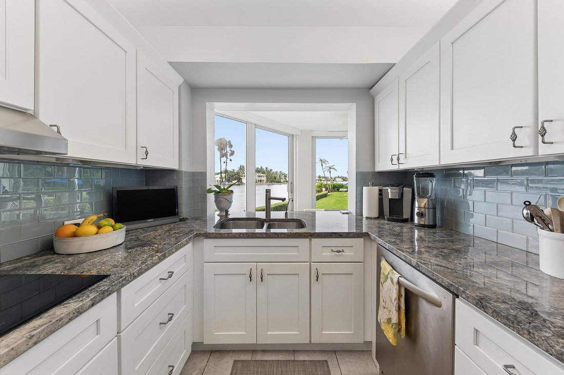 Condo in Delray Beach, Florida, United States 4 - 18456161