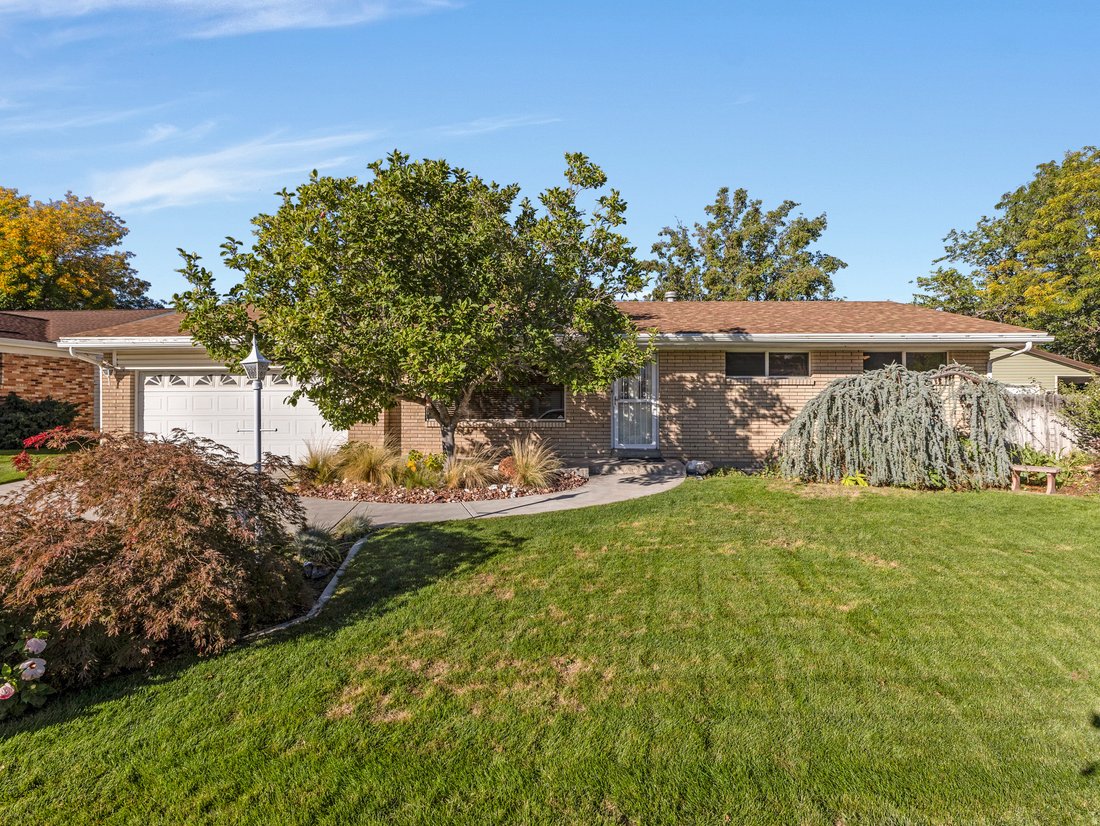 House in Cottonwood Heights, Utah, United States 1 - 18455653