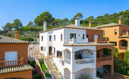 Townhouse in Begur, Catalonia, Spain 1