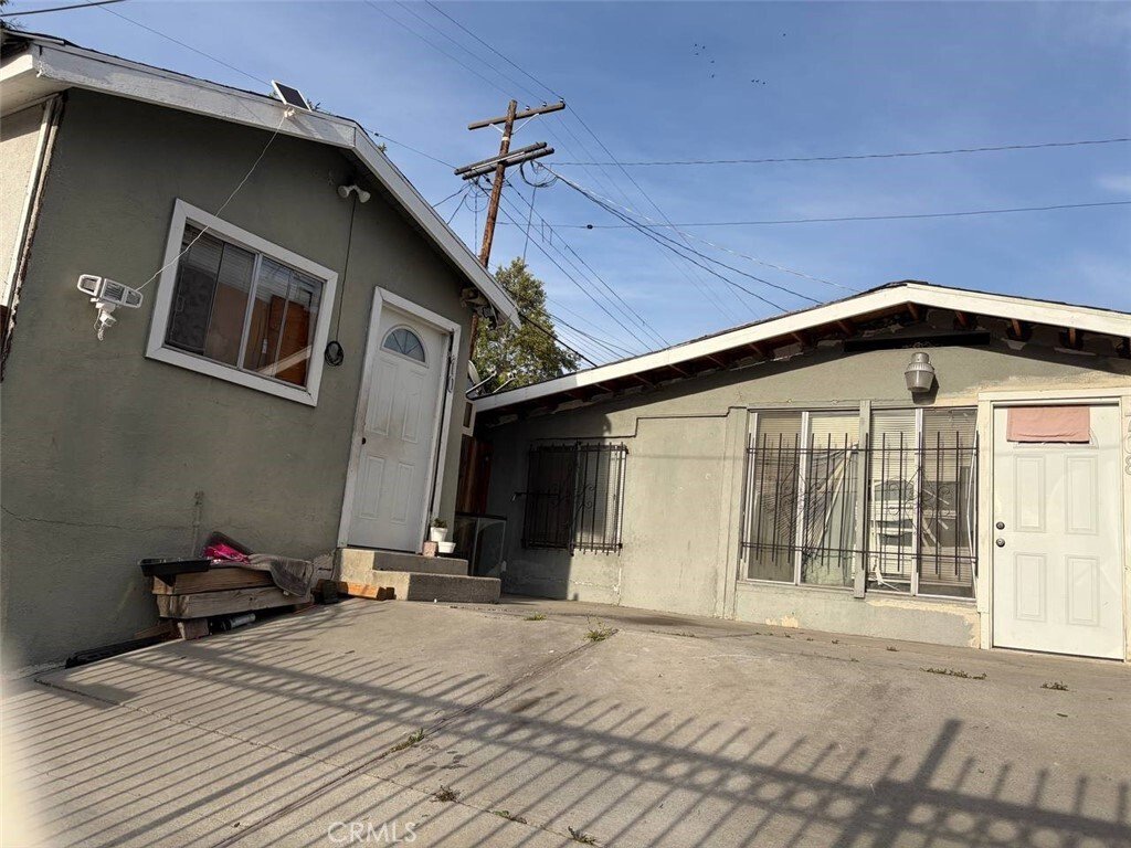 Los Angeles, California, United States 5 - 17730789