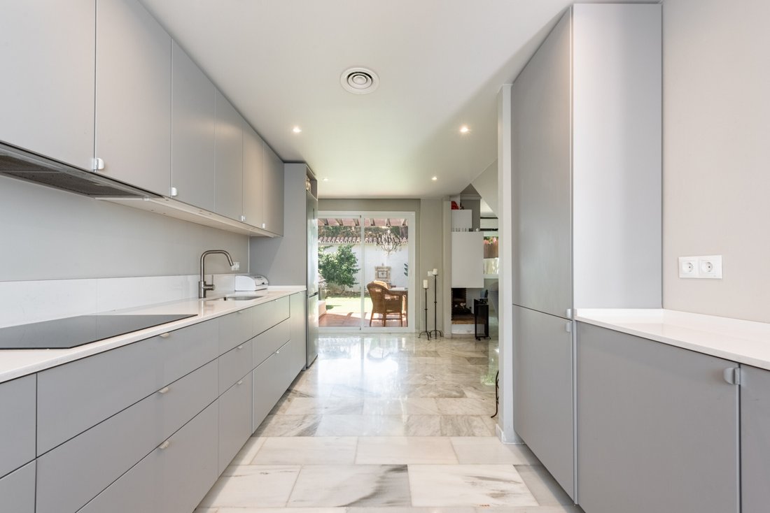 Townhouse in Nueva Andalucia, Marbella, Spain 3 - 18469057