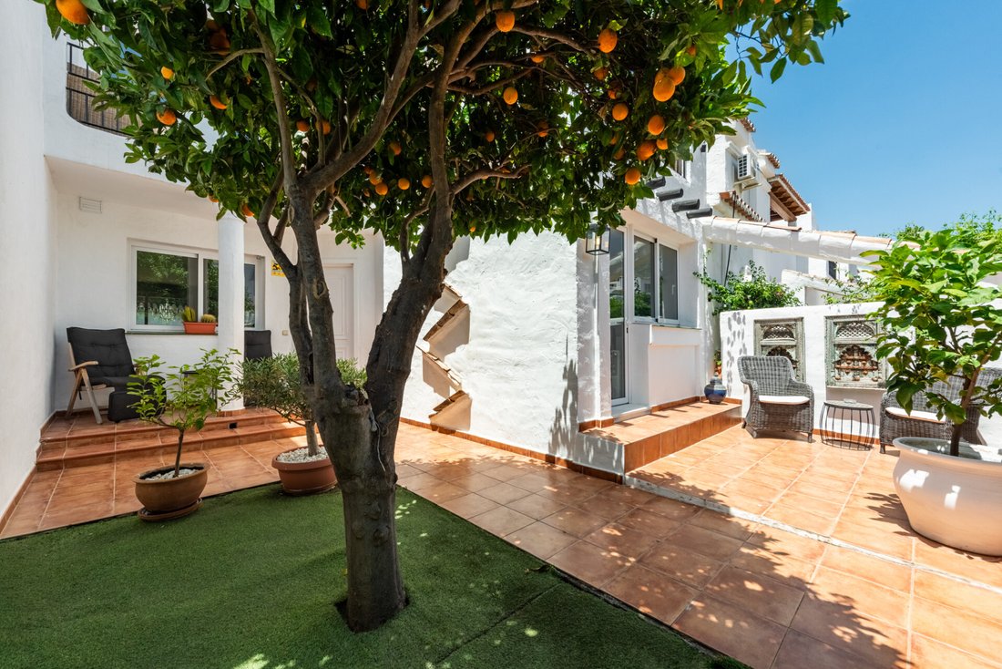 Townhouse in Nueva Andalucia, Marbella, Spain 4 - 18469057