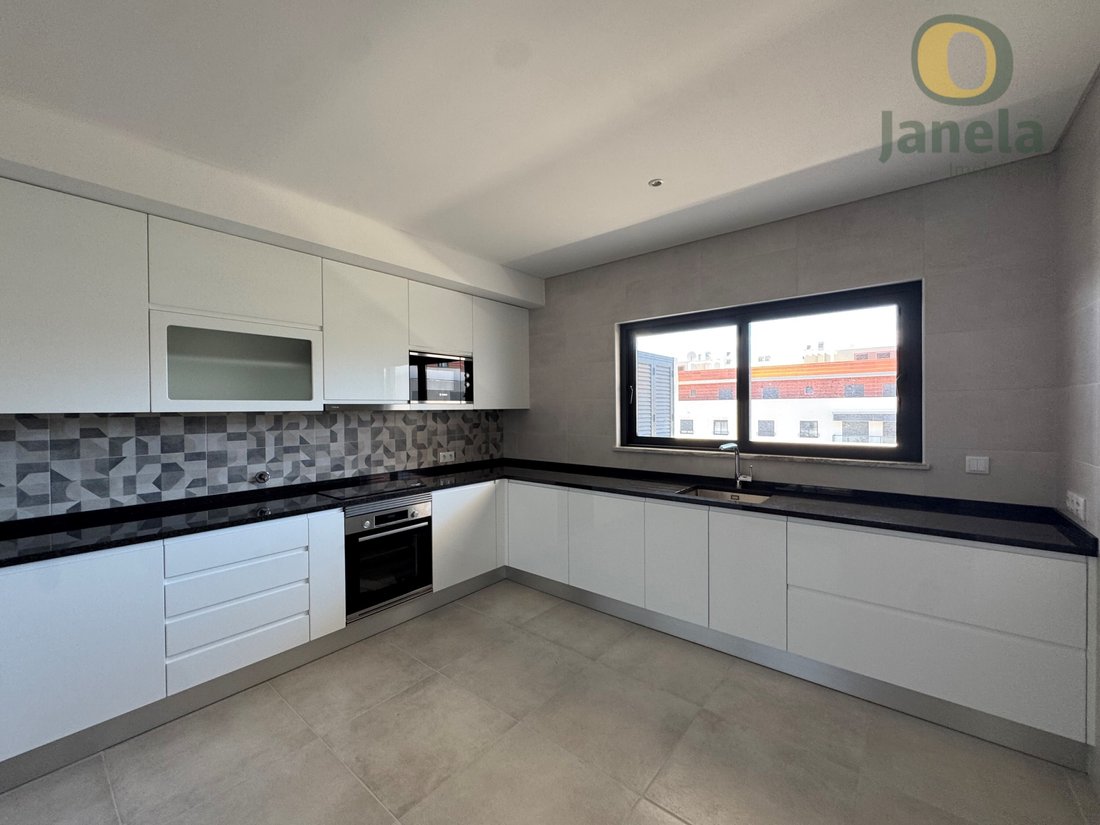 Apartment in Faro (Se e Sao Pedro), Algarve, Portugal 2 - 18456895