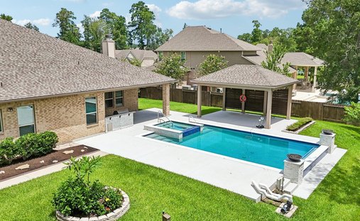 House in Conroe, Texas, United States 1