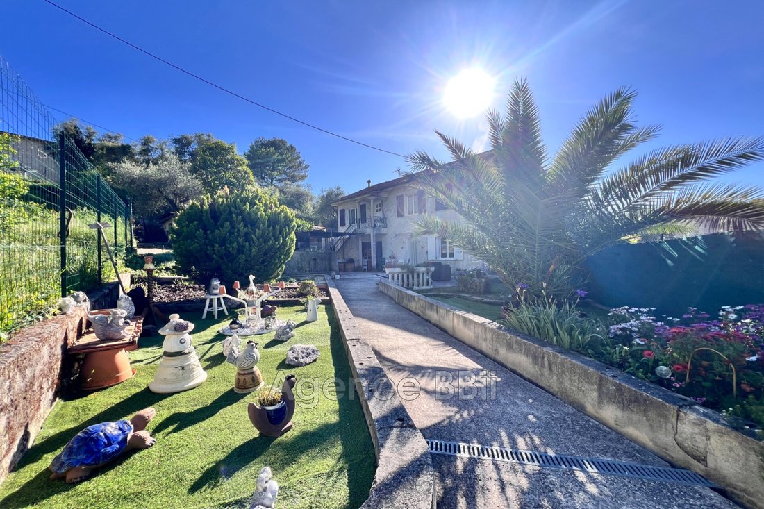 Villa in Peille, Provence-Alpes-Côte d'Azur, France 1 - 18457033