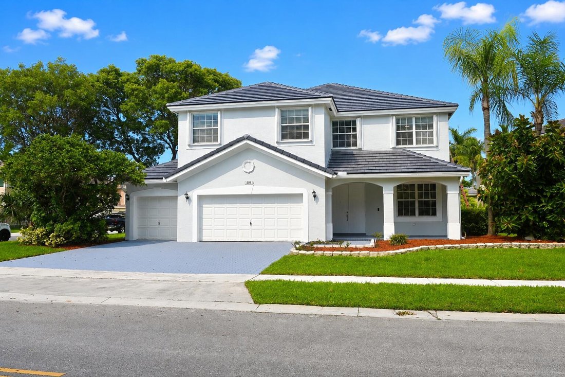 House in Miramar, Florida, United States 1 - 18446713
