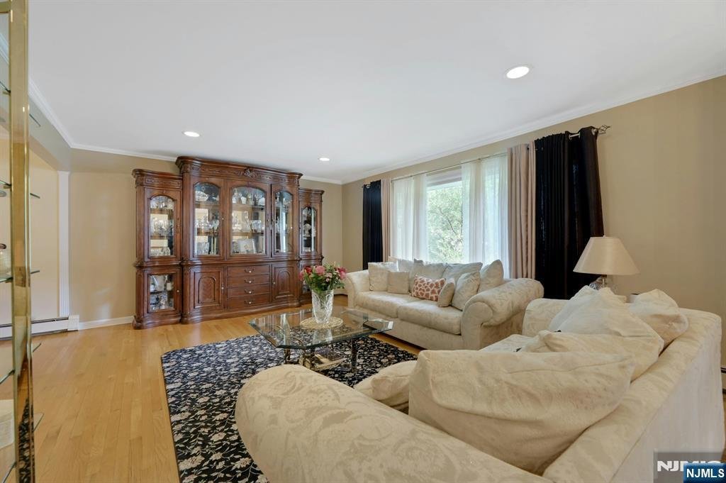 House in River Vale, New Jersey, United States 4 - 18456340
