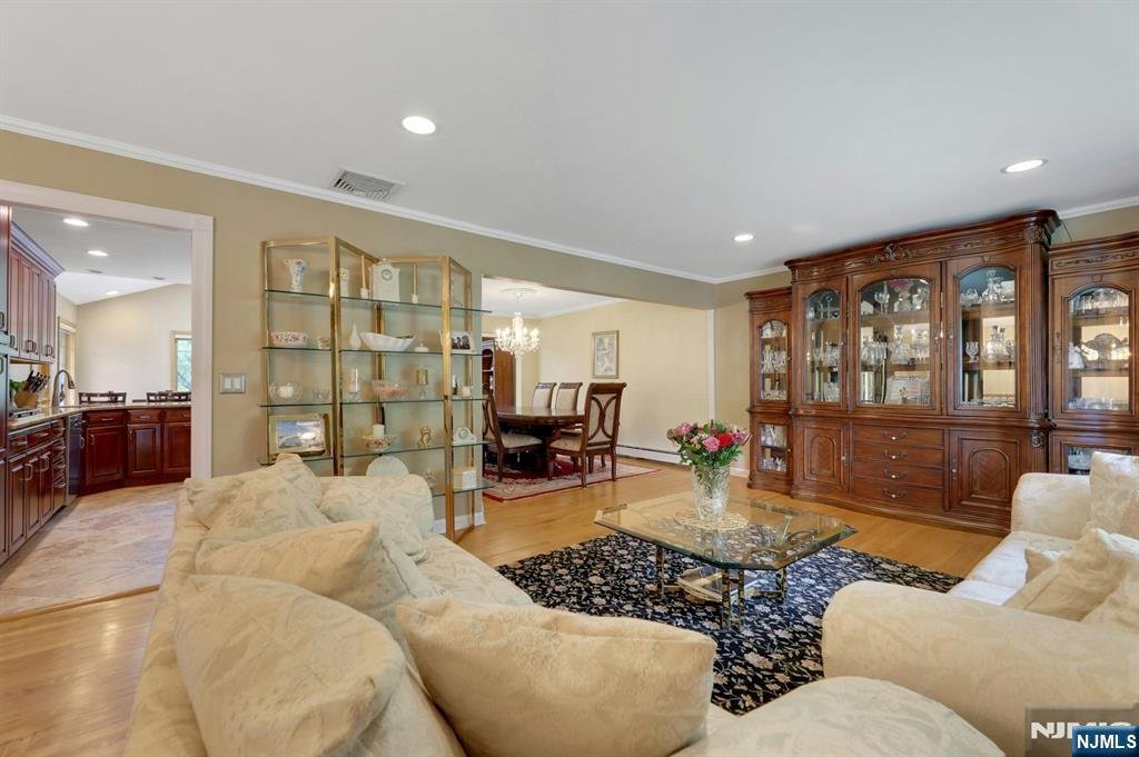 House in River Vale, New Jersey, United States 5 - 18456340