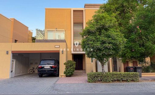 Villa in Downtown Dubai, Dubai, United Arab Emirates 1