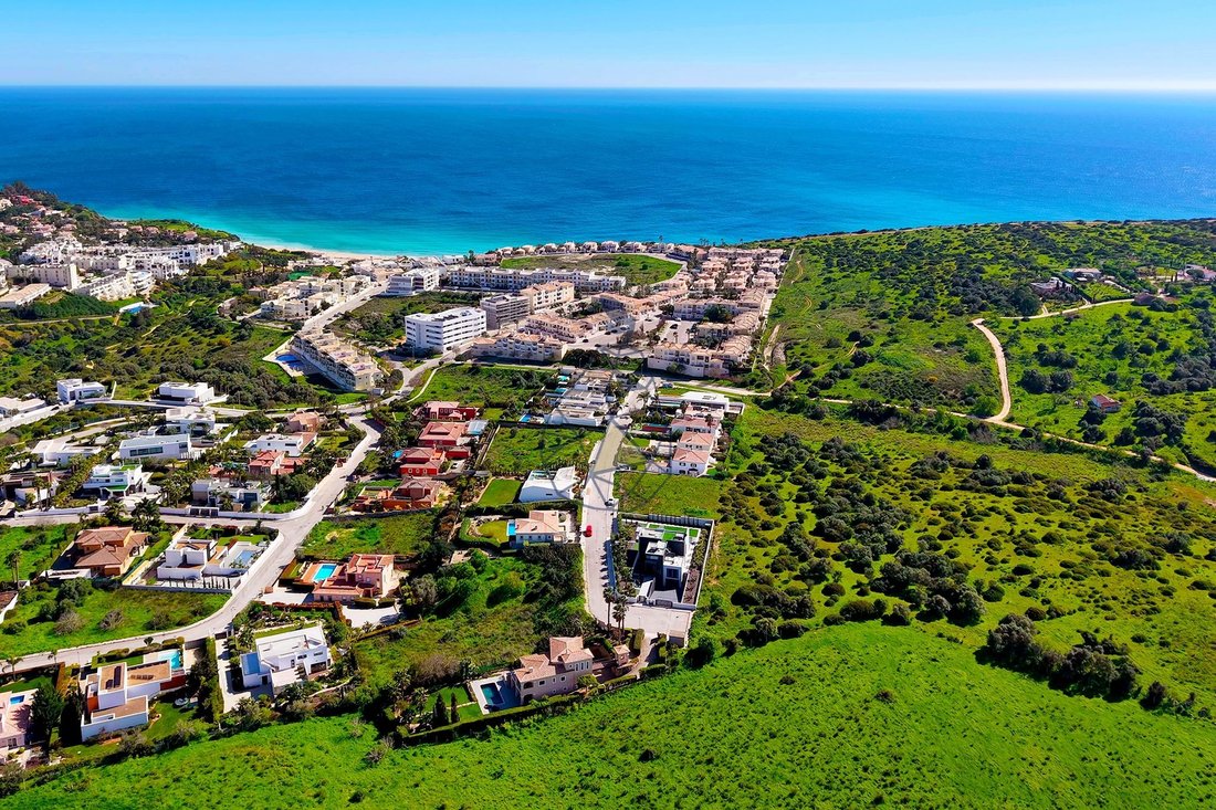 Land in Praia De Porto Mós, Sao Goncalo de Lagos, Algarve 1 - 17430210