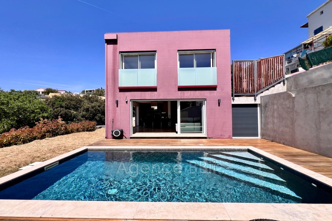 Villa in Nice, Provence-Alpes-Côte d'Azur, France 1 - 18457050