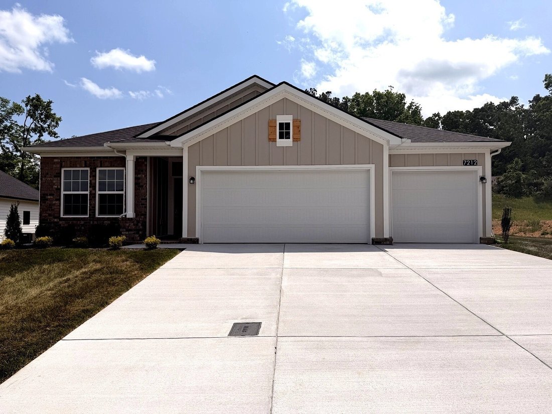 House in Bon Aqua, Tennessee, United States 1 - 18466533