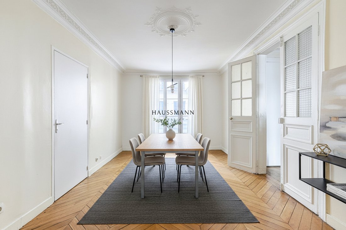 Apartment in Clichy-Trinité, Paris 9e Arrondissement, Paris 3 - 18457790