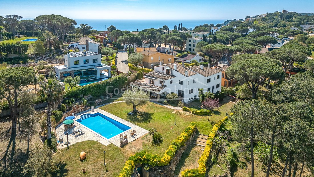 Villa in Calella de Palafrugell, Palafrugell, Catalonia 2 - 18456957