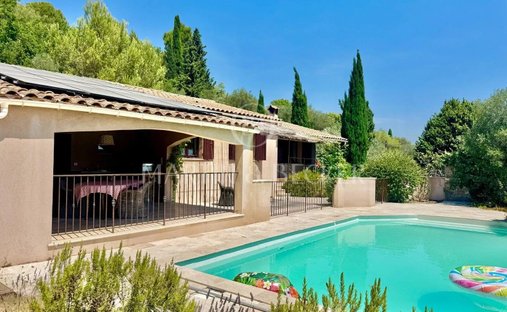 Villa in Valbonne, Provence-Alpes-Côte d'Azur, France 1