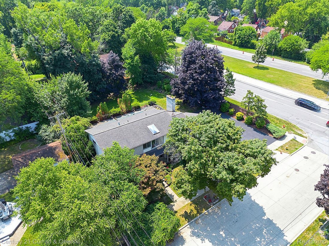 House in Dearborn, Michigan, United States 2 - 18464212