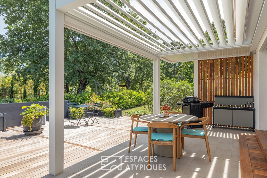 Villa in Saint-Paul-en-Forêt, Provence-Alpes-Côte d'Azur, France 2 - 18464109