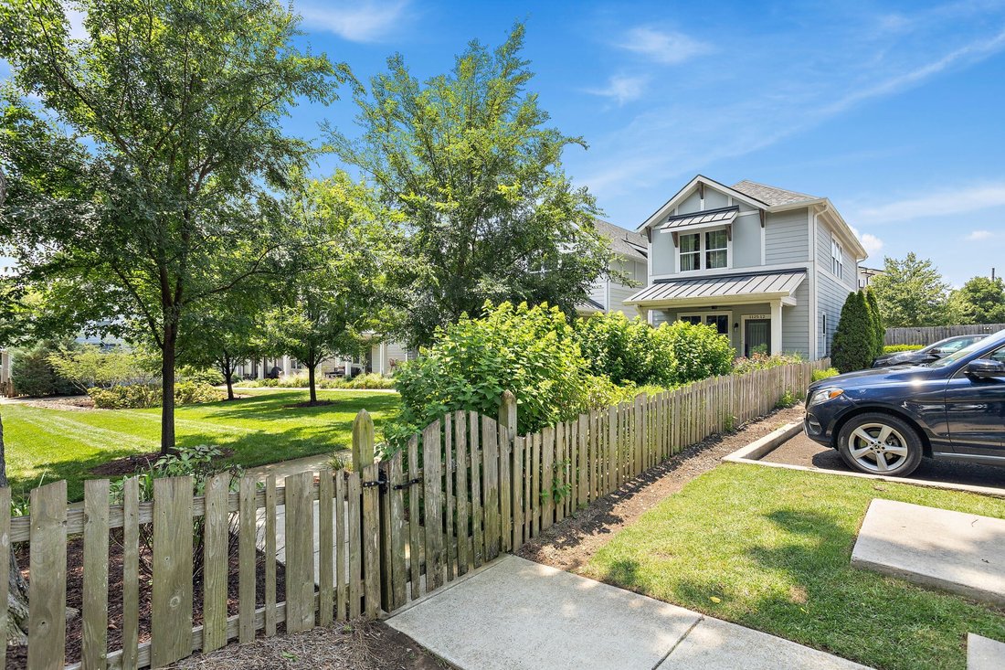 Co Op in Nashville, Tennessee, United States 4 - 18463014