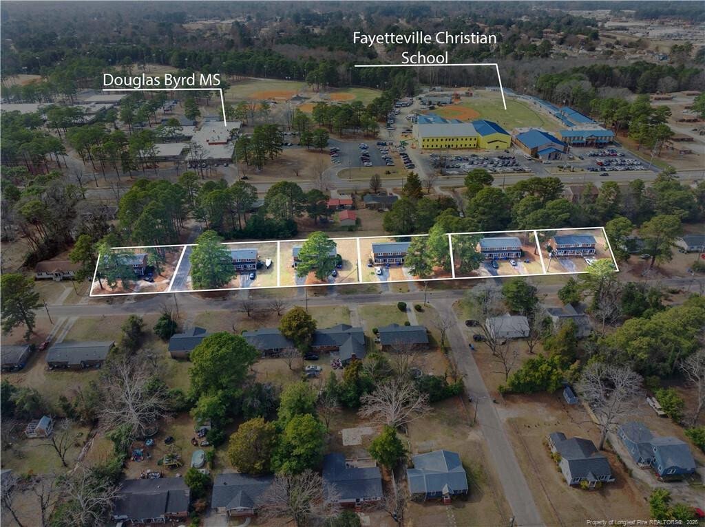 Hope Mills, North Carolina, United States 1 - 18464127