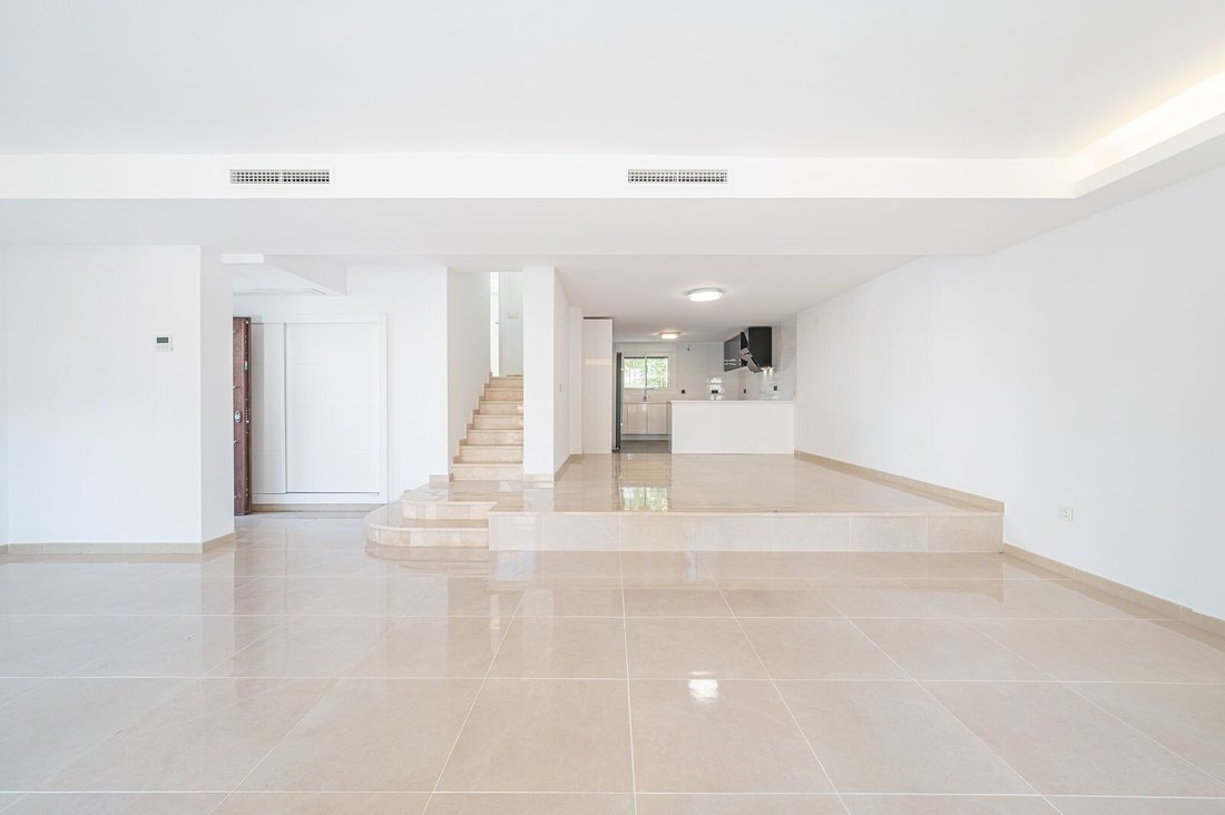 House in Nueva Andalucia, Marbella, Spain 4 - 18469059