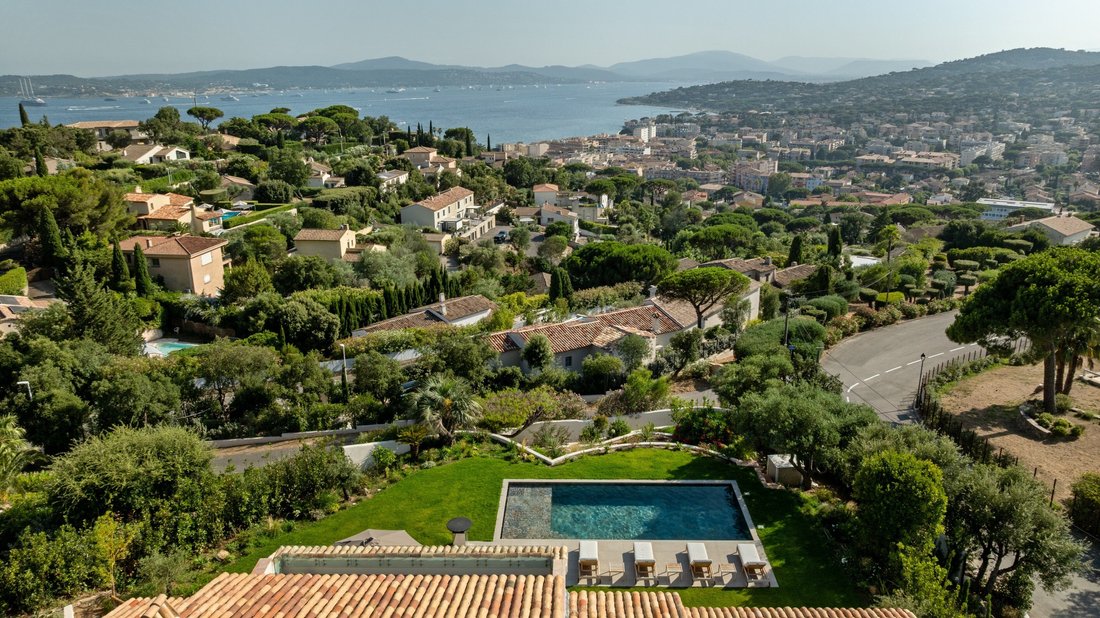 House in Ville-Les Saquedes-Le Bouillonnet, Sainte-Maxime, France 3 - 18460515